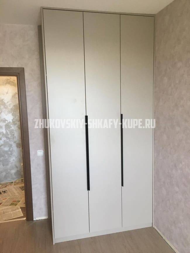 Распашные шкафы Жуковский